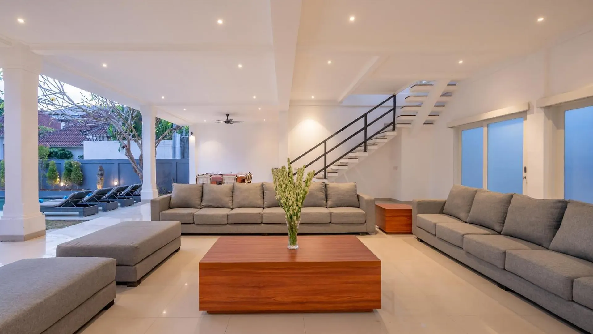 Villa Olivia Estate Seminyak