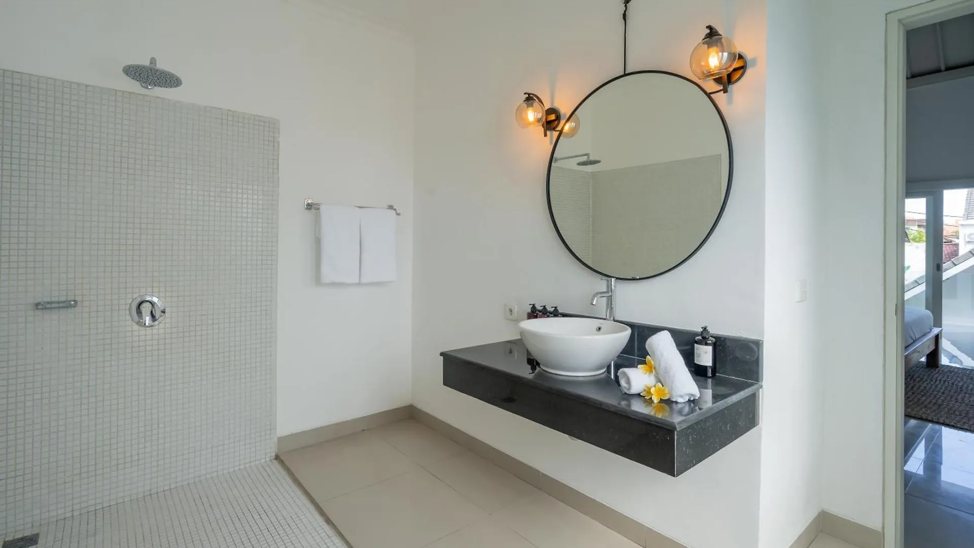 Villa Olivia Estate Seminyak Indonesia