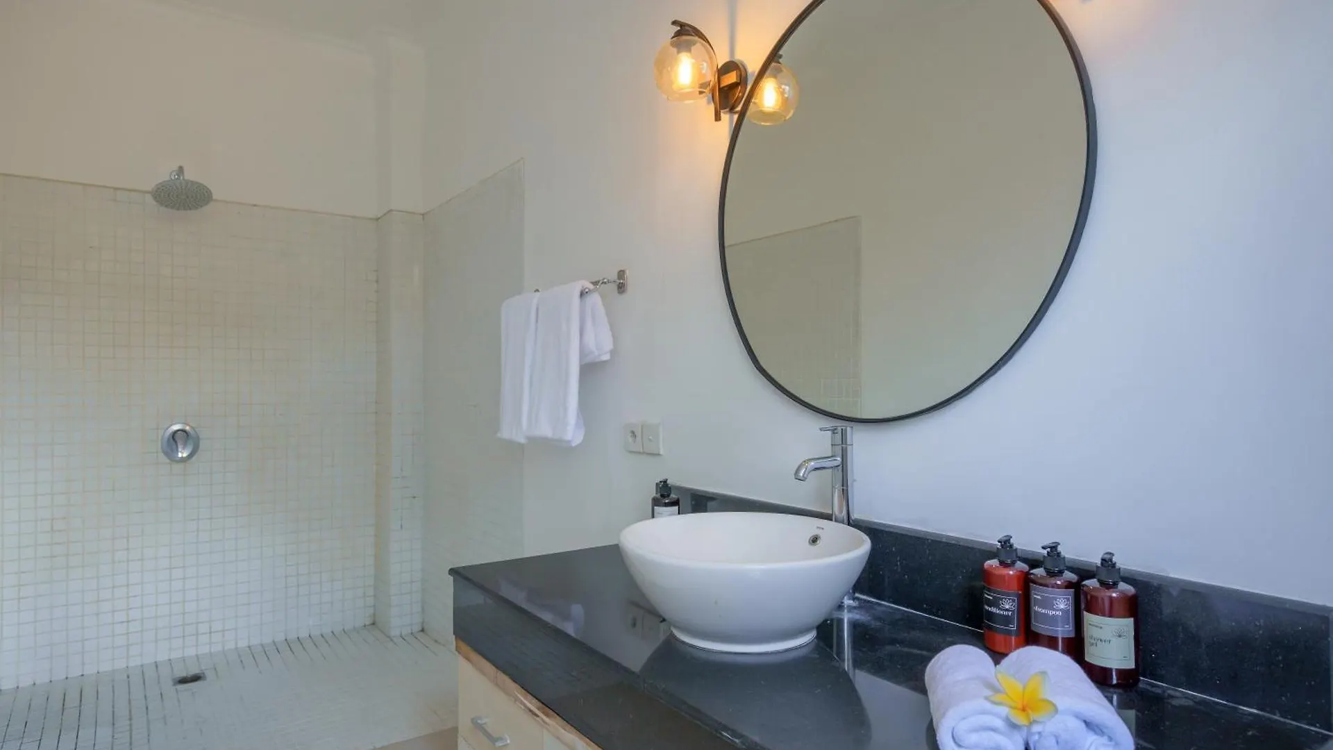 Villa Olivia Estate Seminyak
